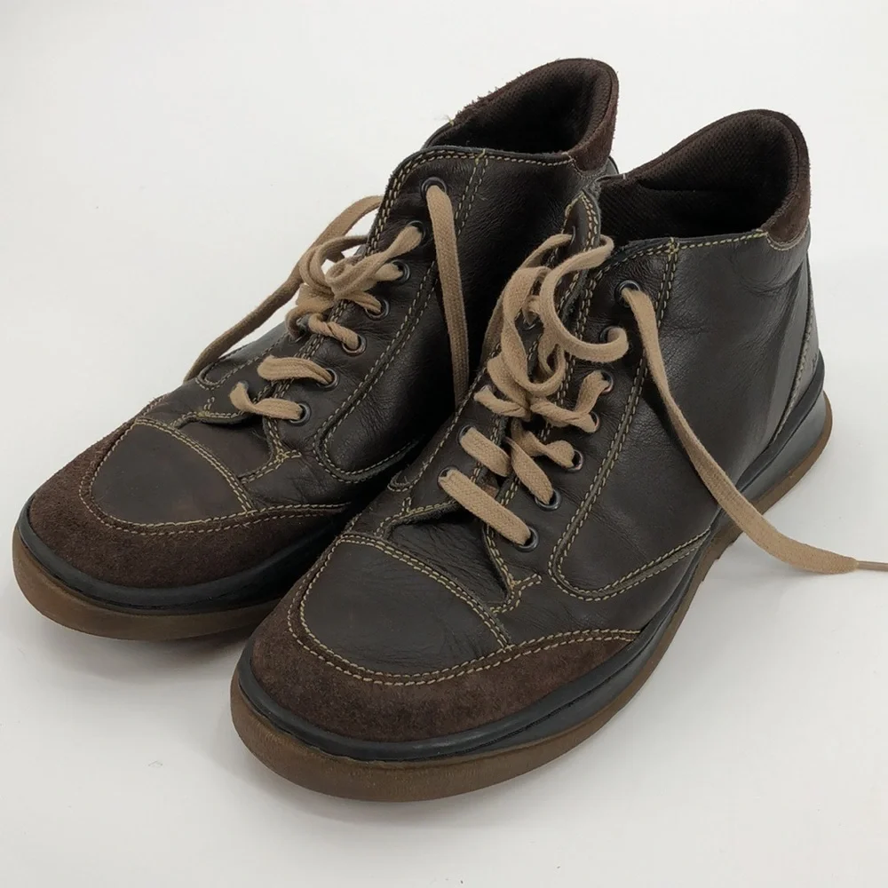 Johnston & Murphy Size 9 Lace Up Brown Leather with Suede Shoes Boots